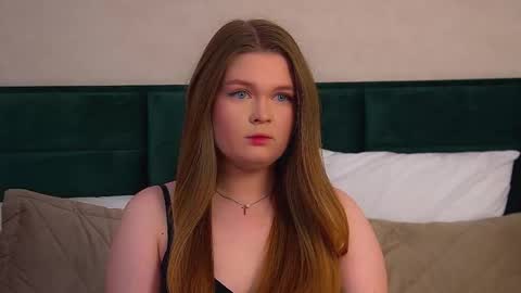 Crystal online show from November 3, 6:20 pm