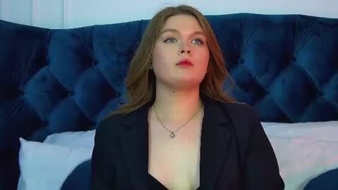 Crystal online show from June 22, 6:26 pm