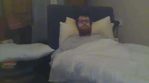 chris online show from December 21, 3:03 am