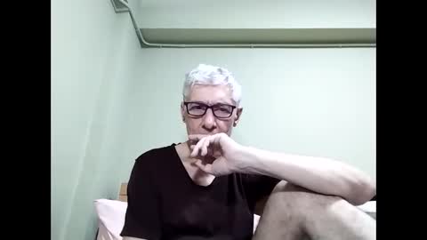 BIG UNCUT HARD COCK online show from October 26, 6:36 am