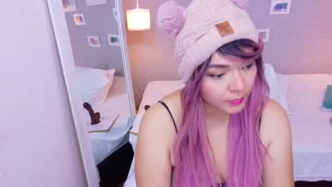 Snapshot of cuckoldlover69_ chatting on September 26, 2:03 pm cuckoldlover69_ online show from September 26, 2:03 pm