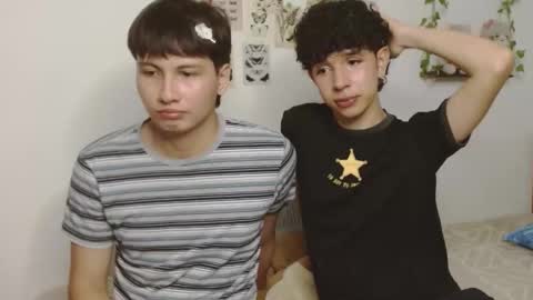 cuddly_and_jinx online show from March 1, 5:39 pm