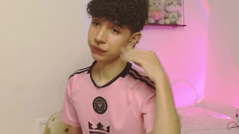 Cuddly online show from February 17, 11:42 am