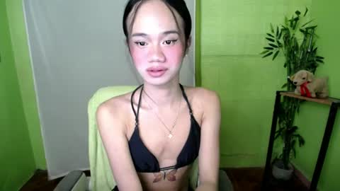 cum_babyfucker online show from June 15, 6:00 pm