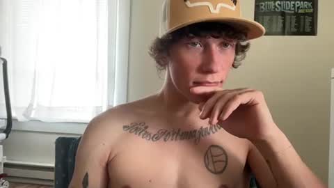 Snapshot of cum_with_me_96 chatting on September 22, 7:29 pm cum_with_me_96 online show from September 22, 7:29 pm