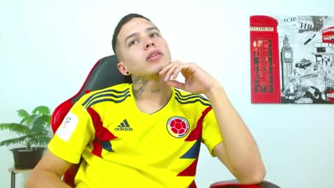 cumandres online show from May 13, 4:27 pm