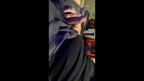 cummer23245 online show from November 13, 10:18 am