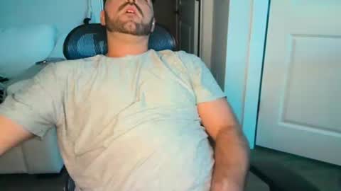 Snapshot of cummmg23 chatting on September 23, 7:24 am cummmg23 online show from September 23, 7:24 am