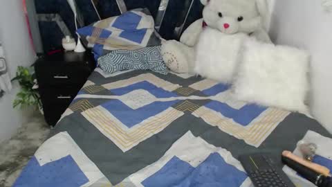 kelly doll allen online show from October 19, 4:06 am