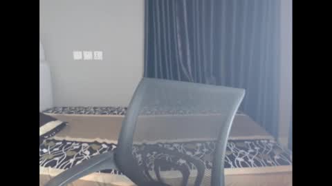 chloe online show from March 12, 9:12 am