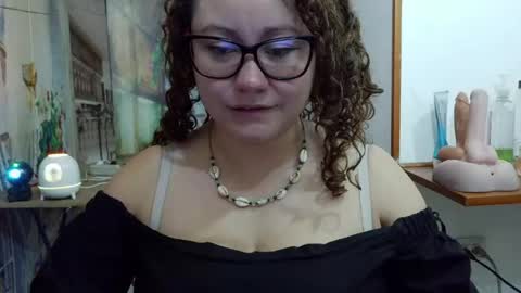 Vannesa online show from May 8, 2:50 am