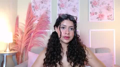 Snapshot of curlydani chatting on October 10, 7:30 pm DANI online show from October 10, 7:30 pm