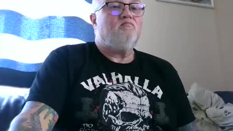 curtus14 online show from May 2, 7:25 am