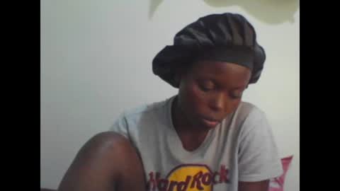 curved_nyash online show from October 22, 9:38 pm
