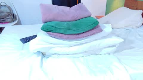 Danna online show from April 10, 6:30 am