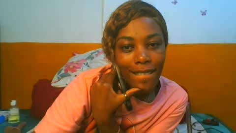 curvylyin online show from July 25, 11:41 am