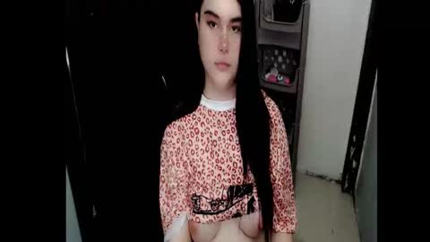 Snapshot of cute_candace chatting on October 18, 9:30 pm indianadollbaby online show from October 18, 9:30 pm