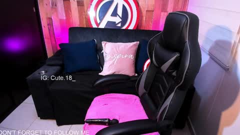    Independent Model online show from March 4, 2:17 am