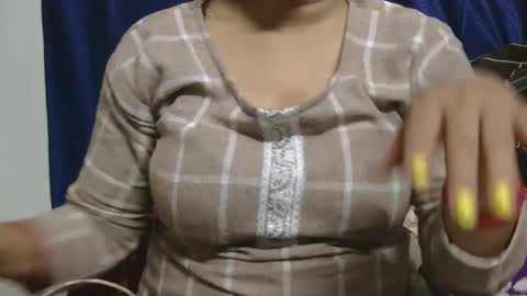 Snapshot of cute_kashmira99 chatting on March 11, 4:07 pm kashmira online show from March 11, 4:07 pm