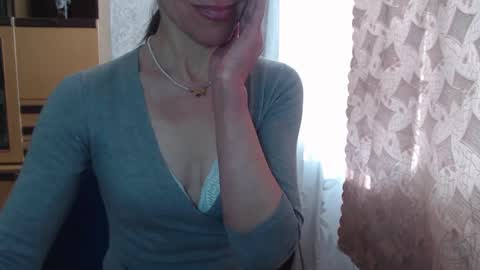 cute_lion_ online show from March 1, 8:56 am