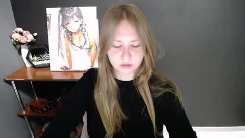 Snapshot of cute_minx chatting on September 26, 7:05 am Veronica online show from September 26, 7:05 am