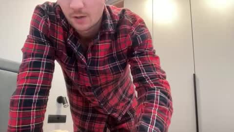 Snapshot of cute_skywalker chatting on September 20, 3:04 pm cute_skywalker online show from September 20, 3:04 pm