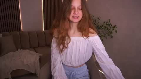 Foxy online show from June 30, 1:43 pm