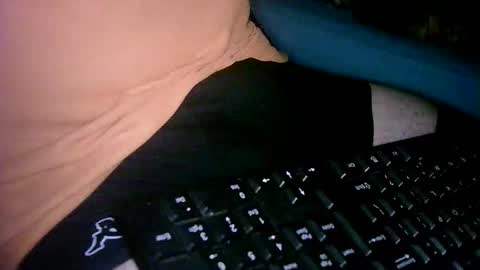 Cuteman online show from October 31, 9:59 pm