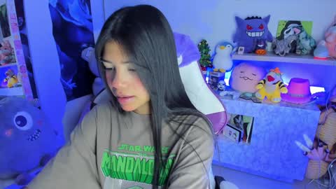 Snapshot of cutestephuwu chatting on December 28, 3:15 am  - independent model online show from December 28, 3:15 am