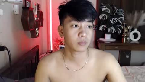 Neil Taylor online show from February 3, 6:51 am