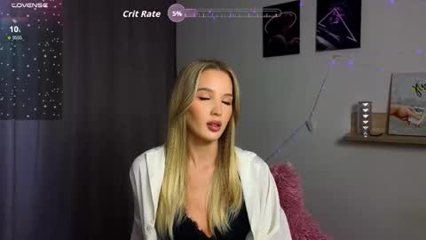 Snapshot of cutiefull_lion chatting on September 18, 5:55 am cutiefull_lion online show from September 18, 5:55 am