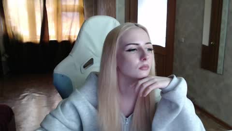 Cutti Crystal online show from April 14, 12:19 pm