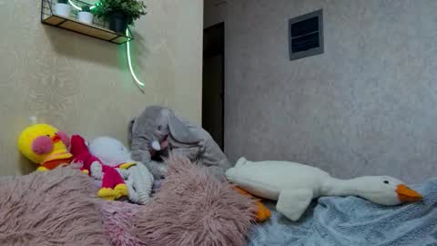 cuttiebunny online show from October 19, 1:21 am