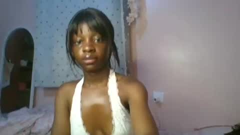 cutty_teshy online show from October 29, 3:47 pm