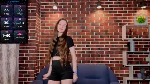 Ashly online show from May 31, 7:04 pm