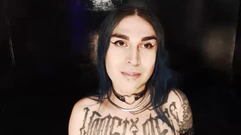 Nikki online show from February 4, 6:45 pm