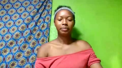 cynthia233365 online show from June 4, 4:40 am