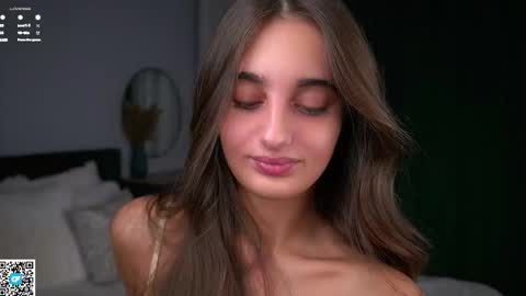 Isabella online show from December 2, 1:15 am