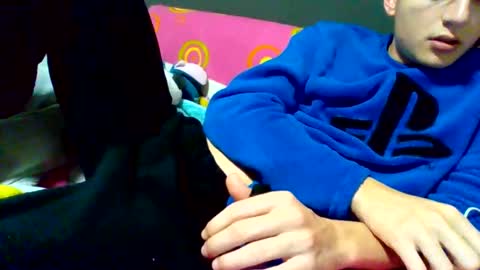 Dannel online show from February 18, 10:36 pm