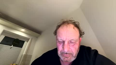 dachdecker7269 online show from April 18, 10:21 pm