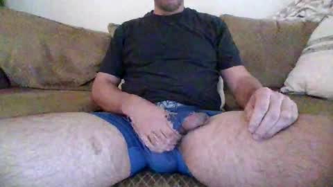 dadboddd1 online show from May 6, 10:16 pm