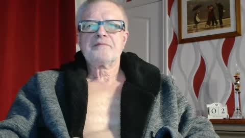 Brian ... online show from February 2, 9:02 pm