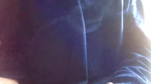 JOI use emoji thumbs up Faster   Thumbs down Slower    Hi Hand Stop    Fist Start.Stop online show from October 17, 3:49 pm