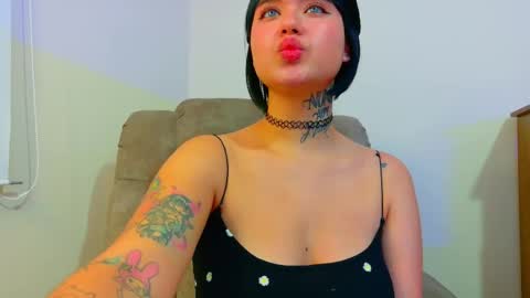 Valen online show from September 17, 1:53 am