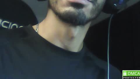 Snapshot of daddyselim chatting on October 14, 7:55 am the alpha online show from October 14, 7:55 am