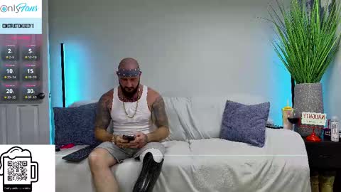 ConstructionDaddy and Lady Luna online show from September 19, 2:27 am