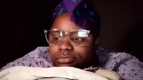 DadeesQTPie online show from February 11, 1:20 am