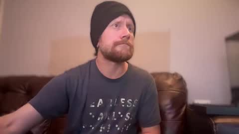 Snapshot of daemon456321 chatting on February 27, 3:08 am daemon online show from February 27, 3:08 am