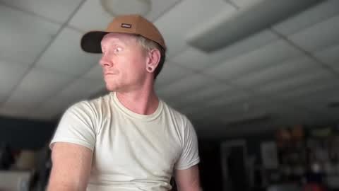 Snapshot of daemon456321 chatting on September 8, 4:17 pm daemon online show from September 8, 4:17 pm