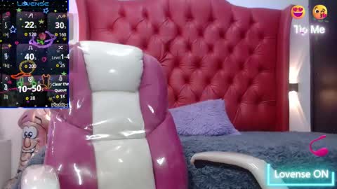 Snapshot of dafne_10 chatting on October 11, 10:46 pm dafne online show from October 11, 10:46 pm